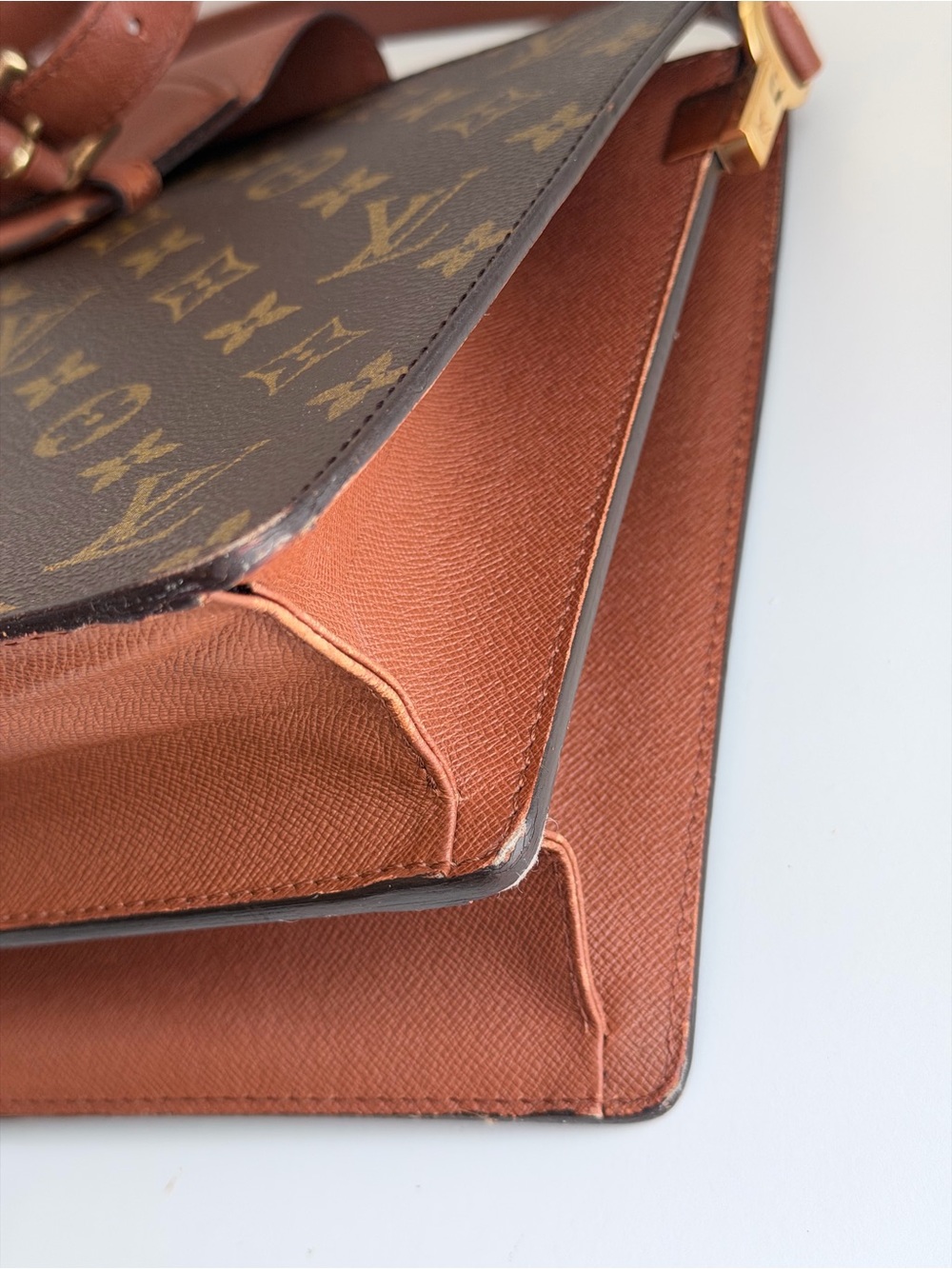 Authentic Louis Vuitton Monogram Courcelles Shoulder Bag - Picture 7 of 16